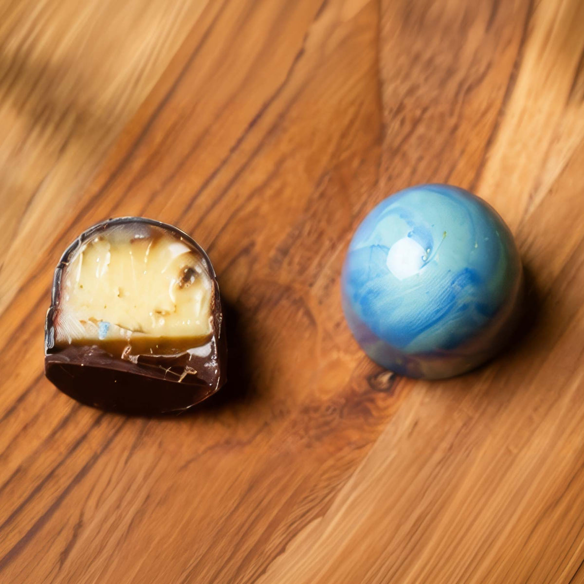 Coconut Cold Brew - 2 Chicks with Chocolate