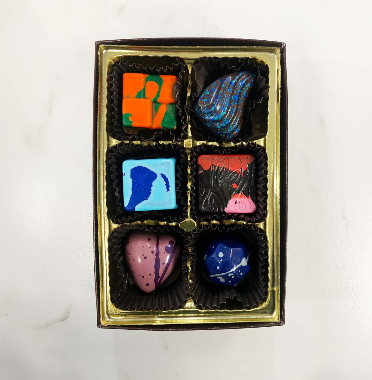6-Piece Artisan Chocolate Gift Box - 2 Chicks with Chocolate