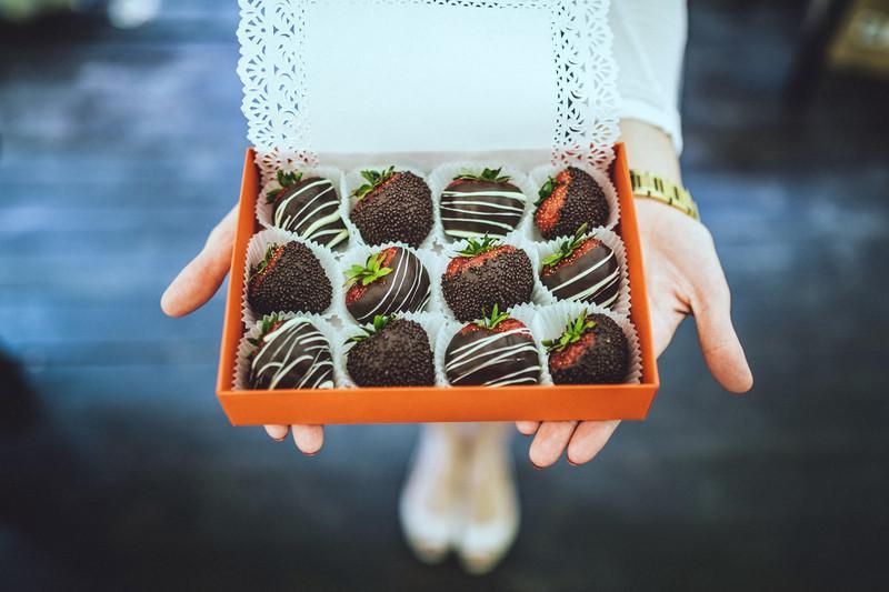 Valentine's Chocolate Covered Strawberries - 2 Chicks with Chocolate